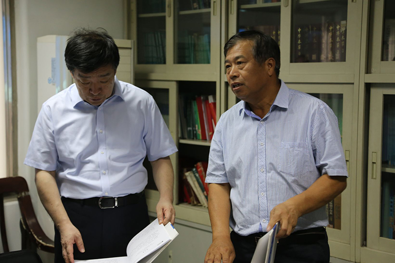 保定市委常委、紀(jì)委書記、監(jiān)委主任周省時來藥都制藥集團(tuán)調(diào)研